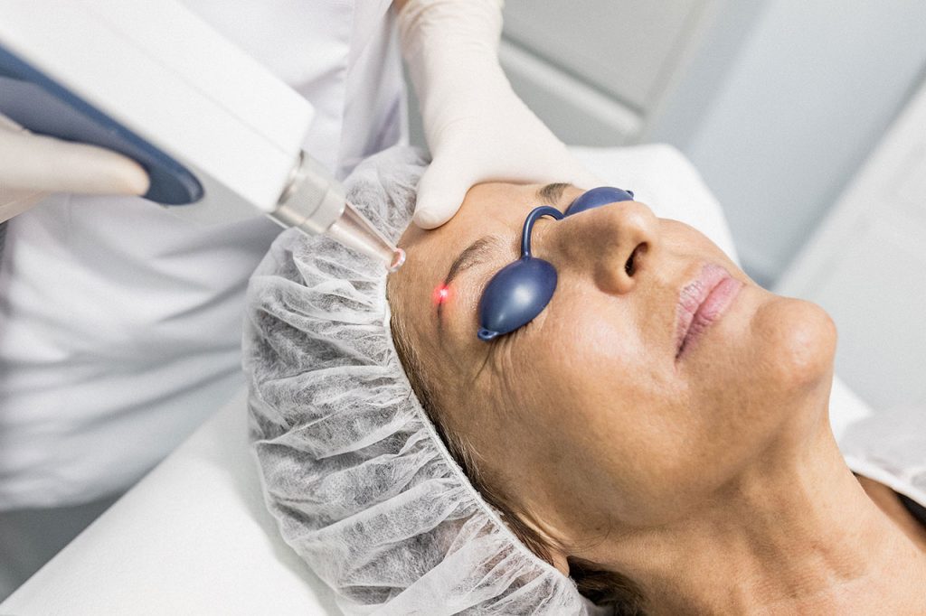 LÁSER FACIAL, TIPOS Y BENEFICIOS Clínica la Paz Oviedo